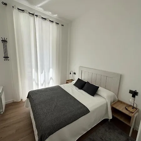 Centro Puerta Del Sol Βίγκο